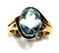 Anello Sommer Donna B&B in Oro giallo Acquamarina ACQUAMARINA OVALE OV - ACQUAMARINA OVALE OV